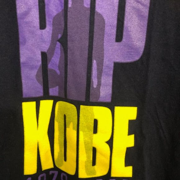 SUPREME KOBE BRYANT RIP T SHIRT SIZE LARGE - Picture 2 of 6